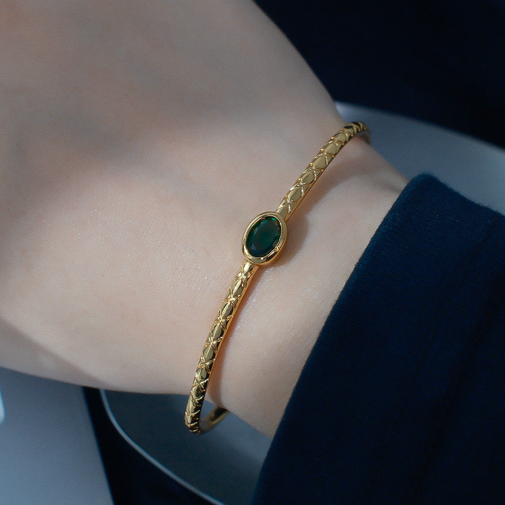 Emerald Aura Cuff