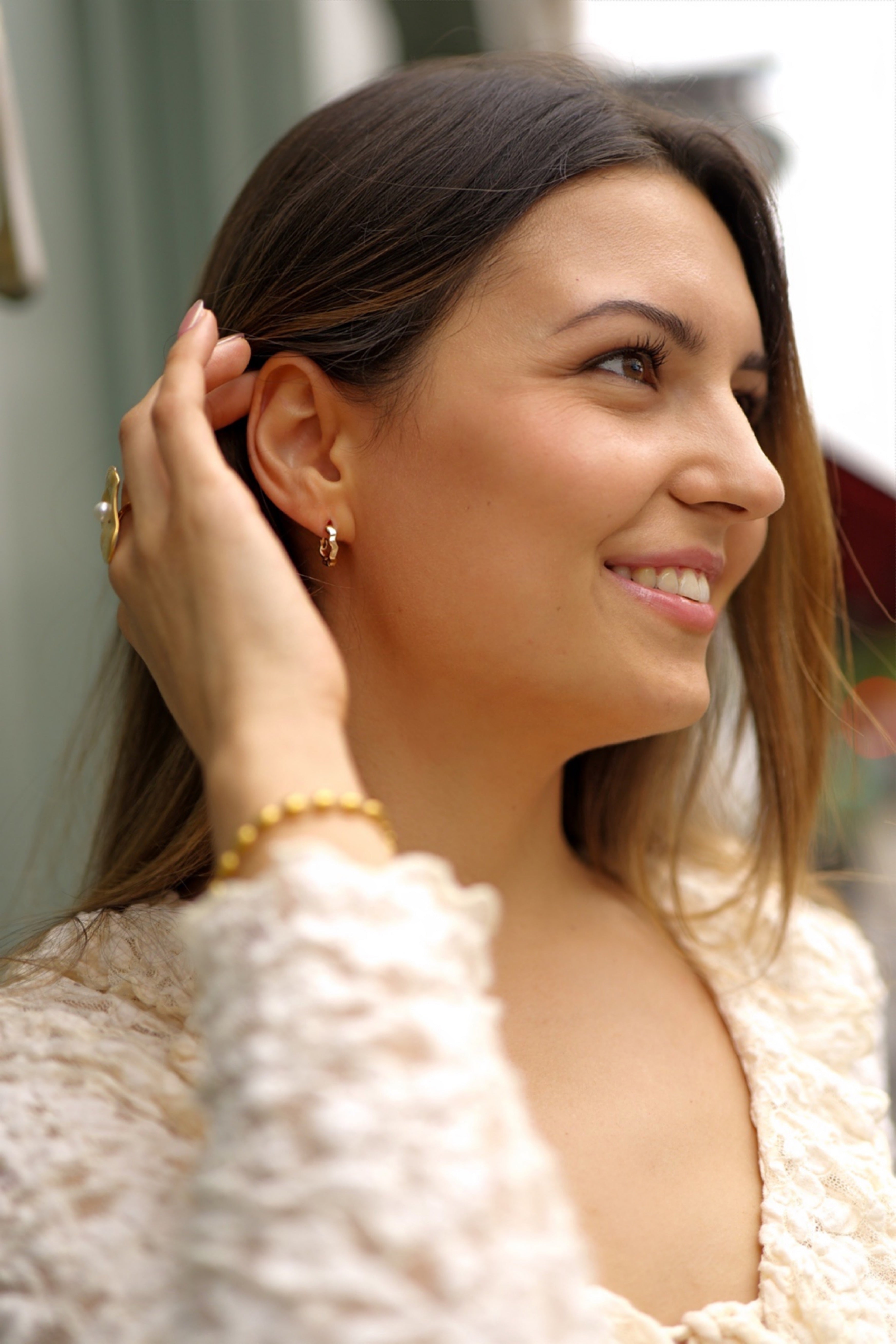 Valentina Hoops