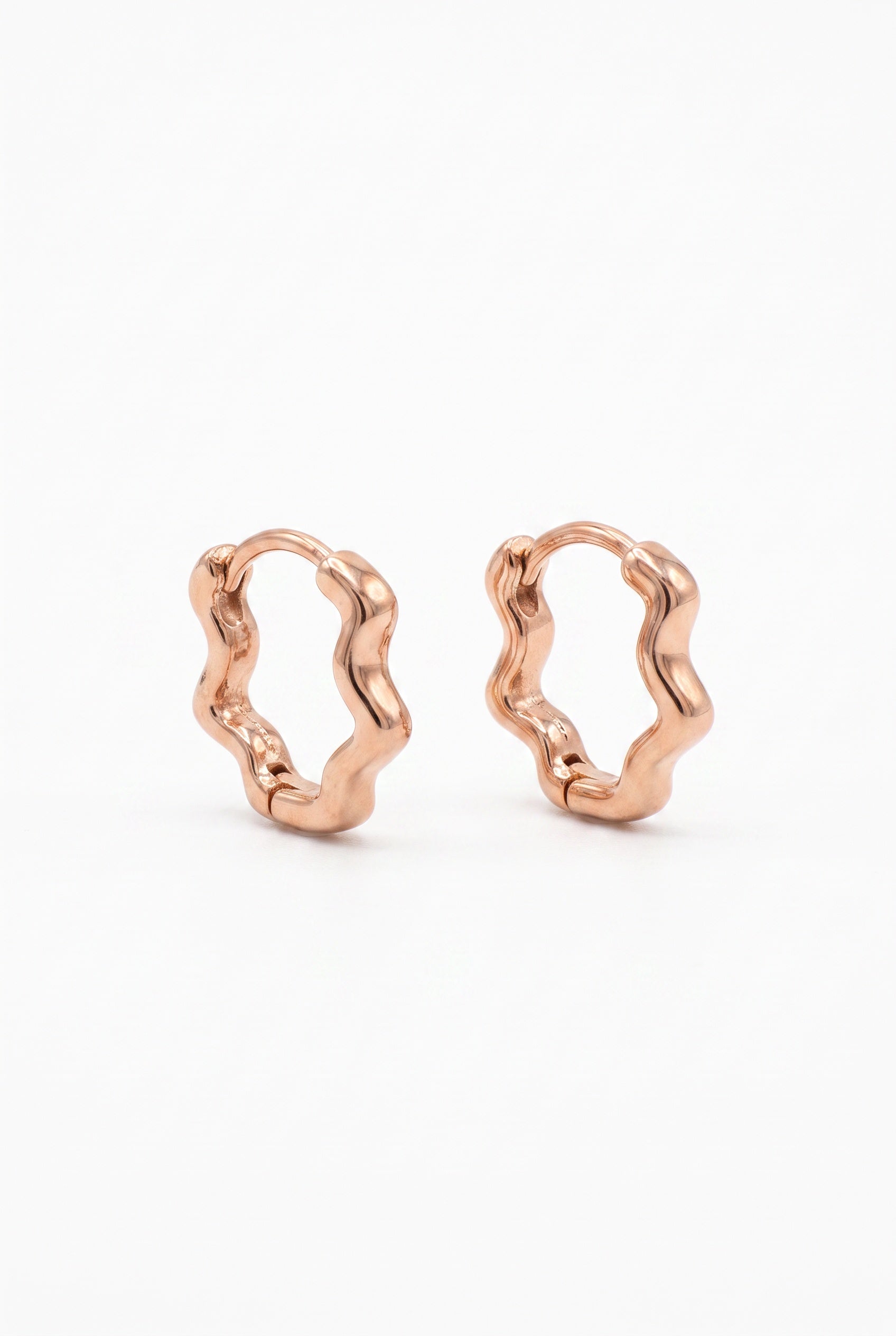 Valentina Hoops