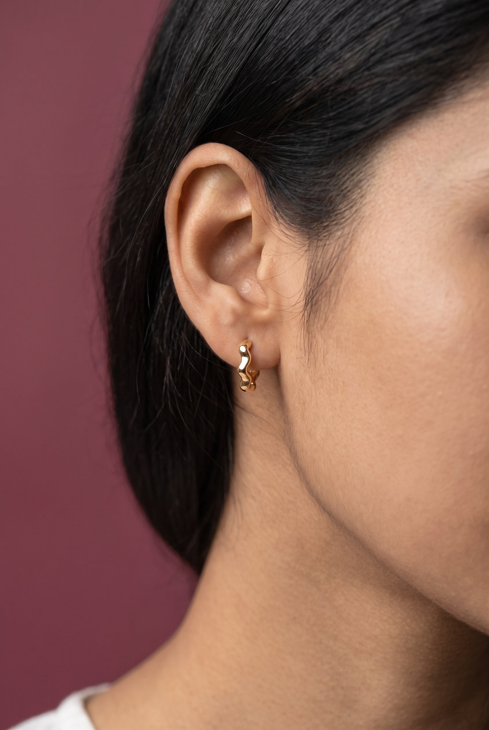 Valentina Hoops