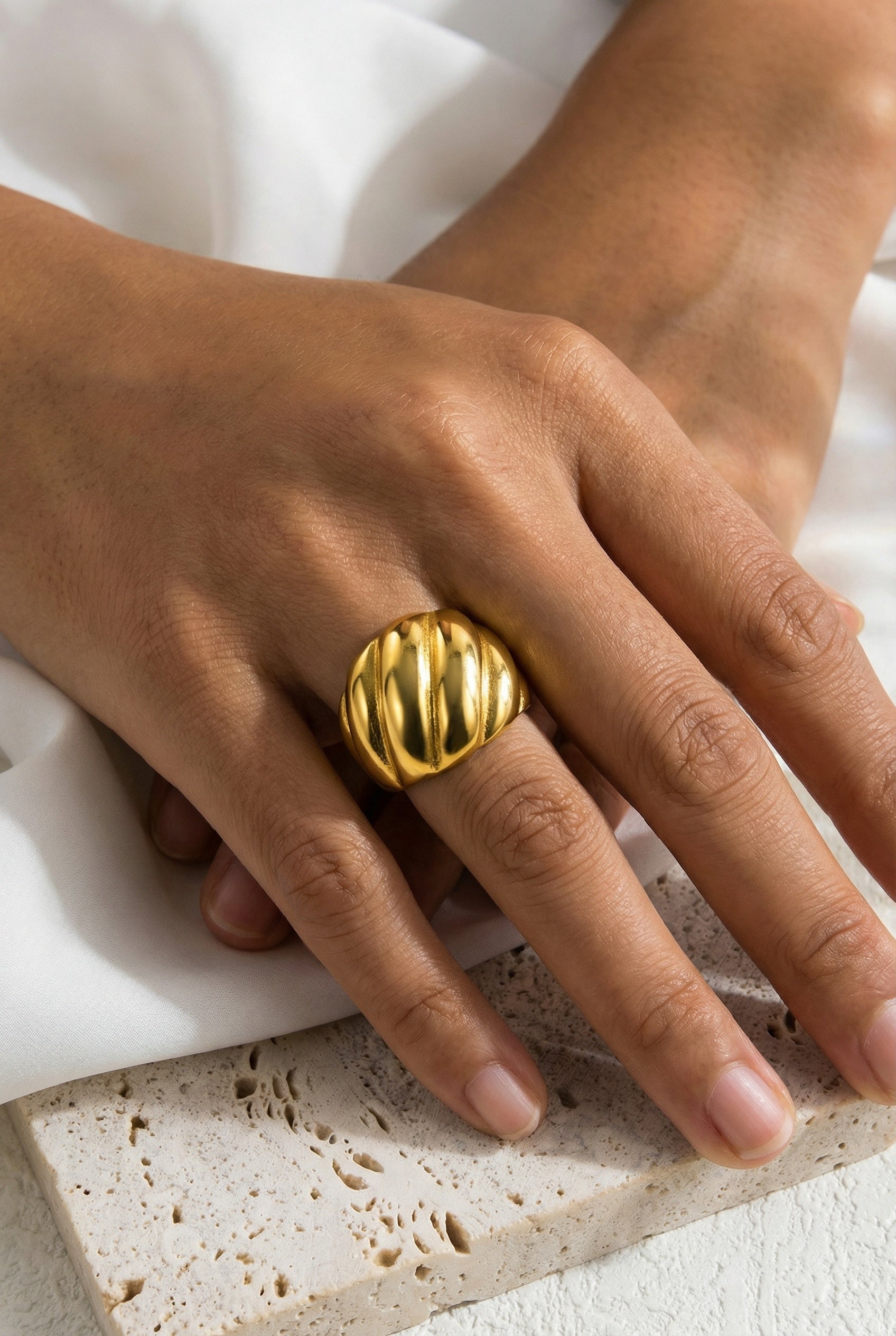 Venus Dome Ring