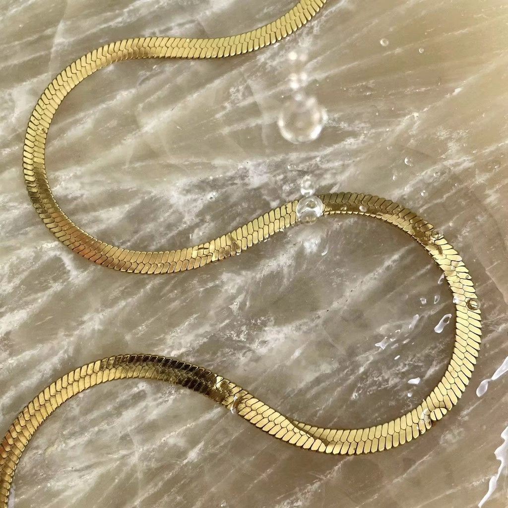 Nova Herringbone Necklace