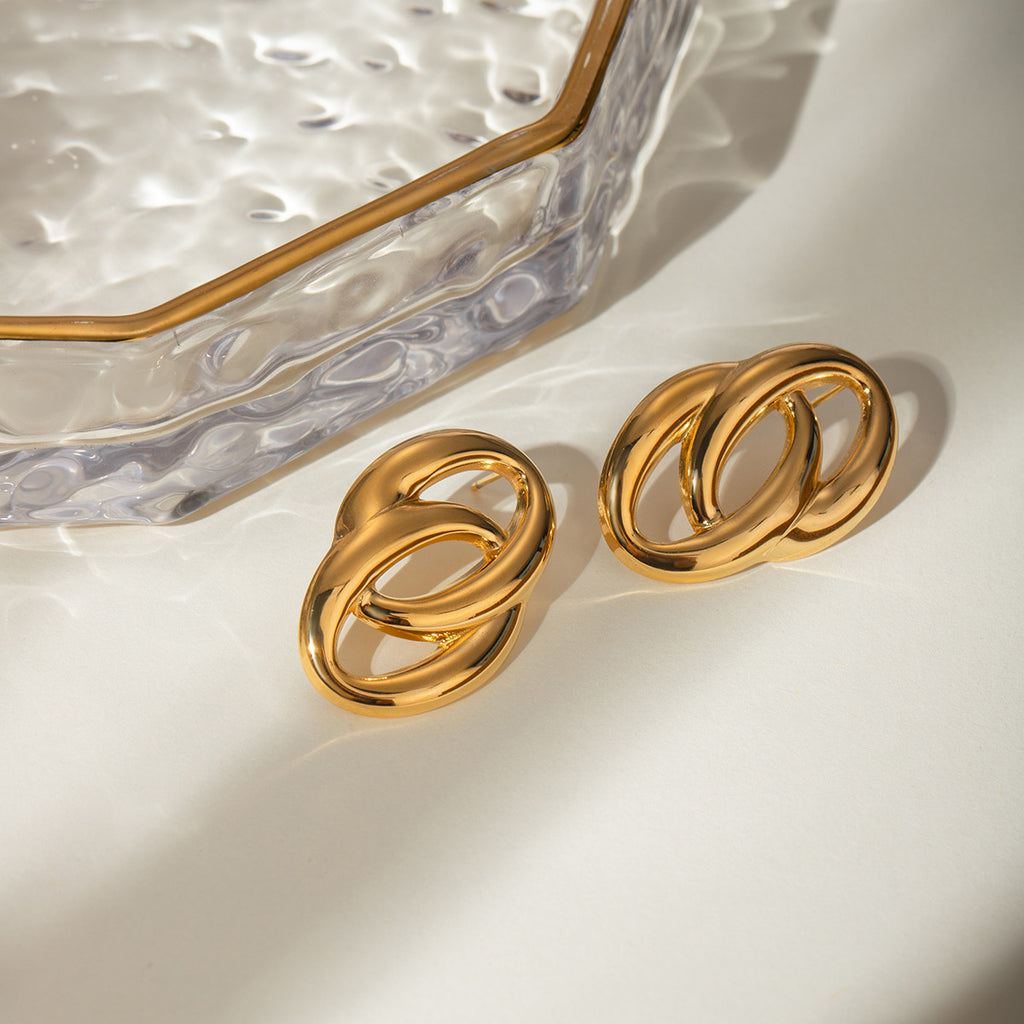 Shay Stud Earrings