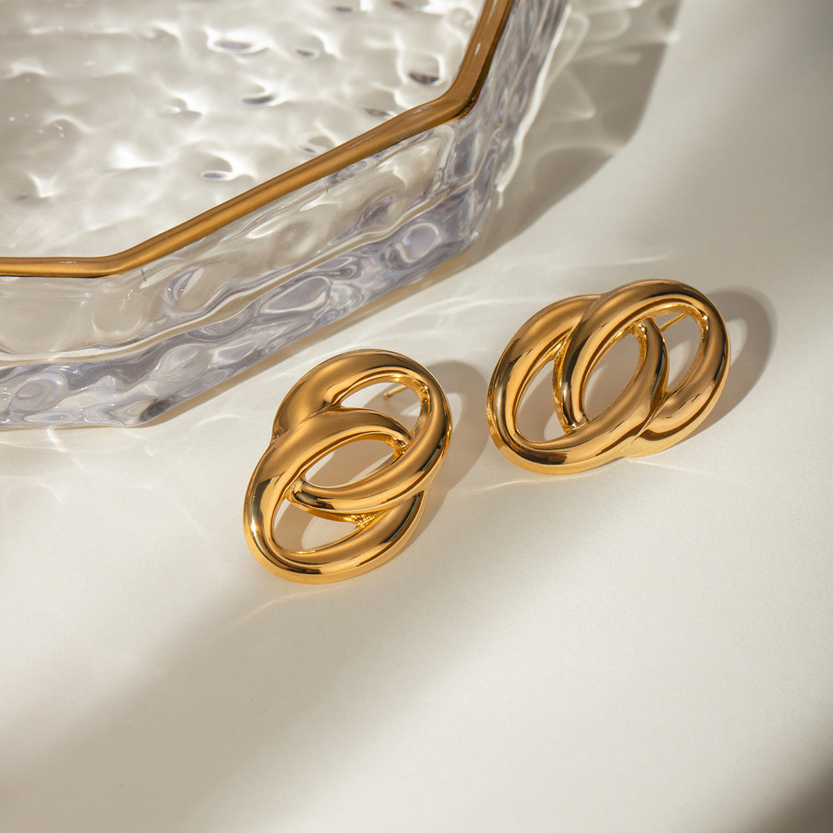 Shay Stud Earrings