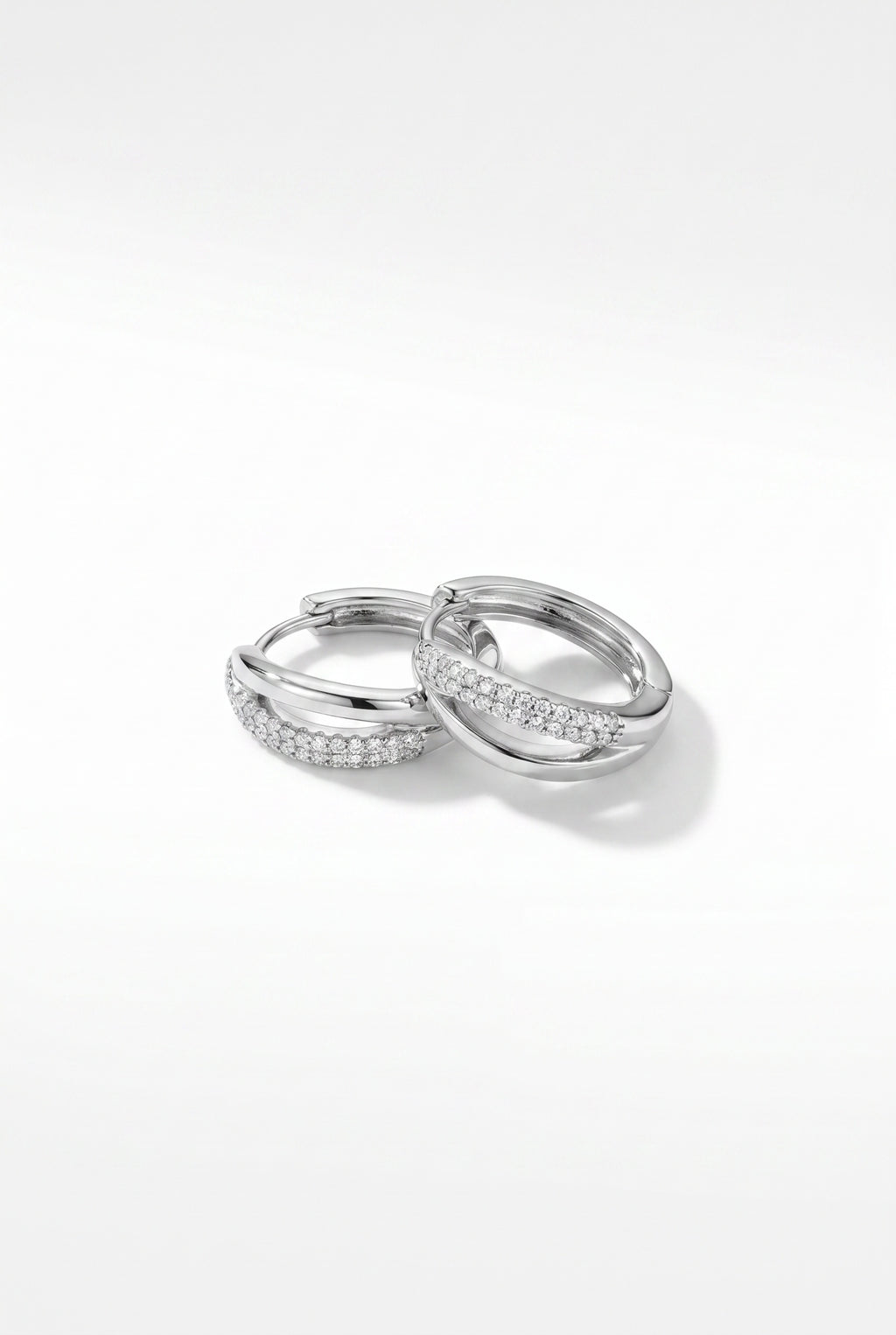 Elara Pavé Hoops